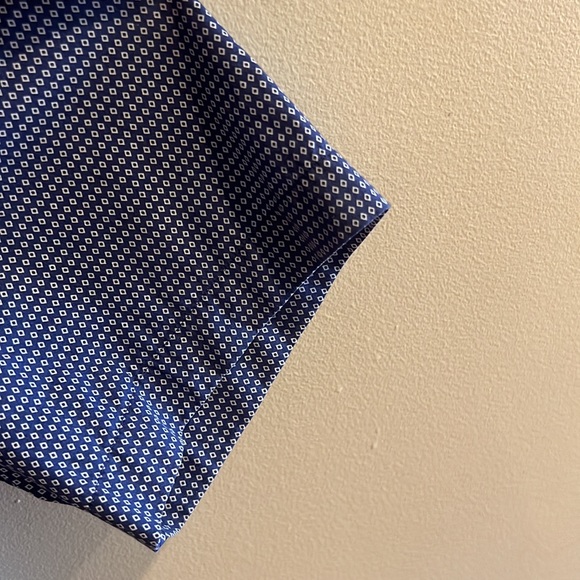 H&M Short Sleeve Button Down - Picture 5 of 6